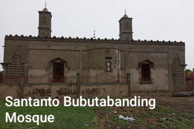 The Historical Mosque at Santanto Bubutabanding