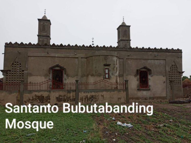 The Historical Mosque at Santanto Bubutabanding